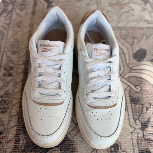 Reebok Sneakers - Picture 2 of 4